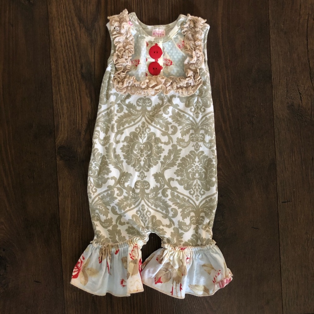 Giggle Moon one piece 6m